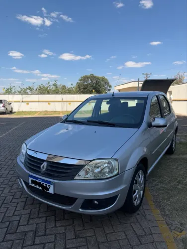 Renault Logan Expression Hi-flex 1.6 8V 4P 2012