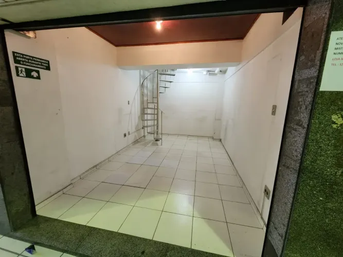 Centro comercial 42m² no coração da cidade!