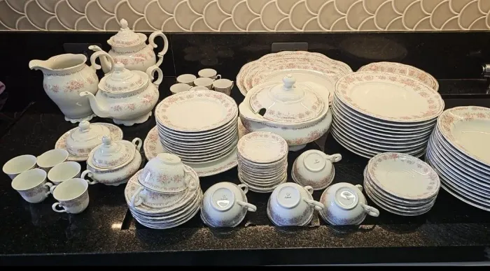 Conjunto de Porcelana Schimidt 96 peças