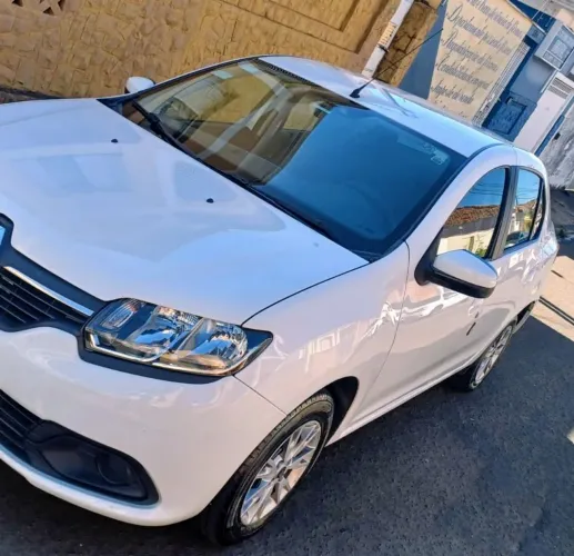 Renault Logan Expression Flex 1.6 16V 4P 2017