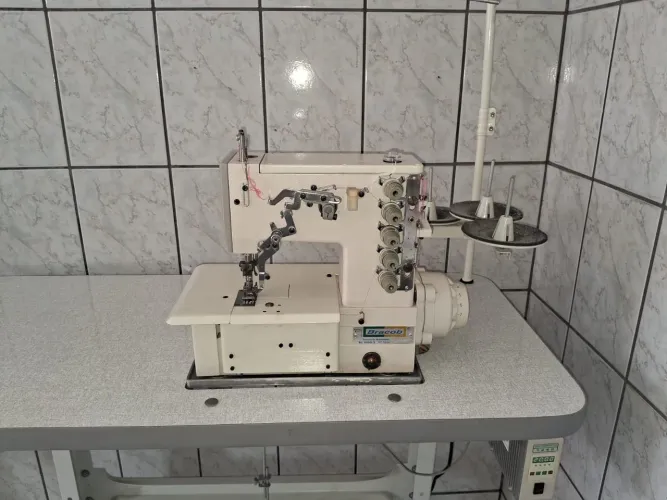 Máquina colarete direct drive