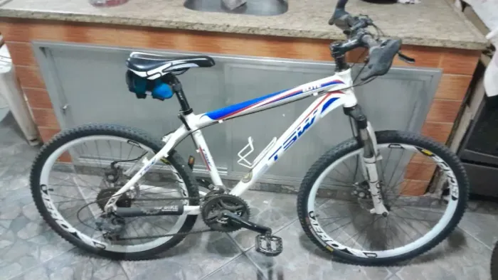 bicicleta caloi elite TSW branca