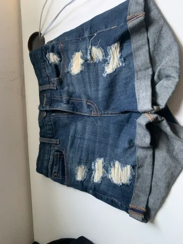 short jeans