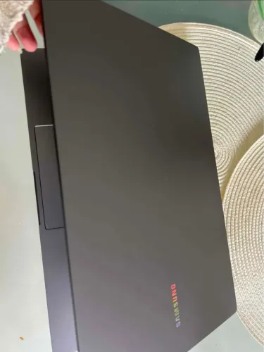 Vendo notebook 