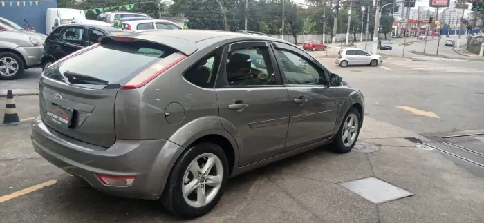 Ford Focus 1.6 S/se/se Plus Flex 8v/16v 5P 2012