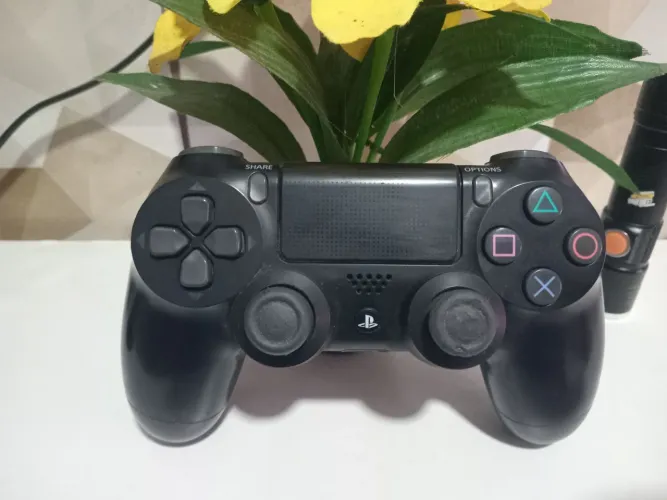 Controle PS4.     ORIGINAL