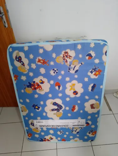 Vendo colchão para cercadinho Ortobom com kit de cesto menino