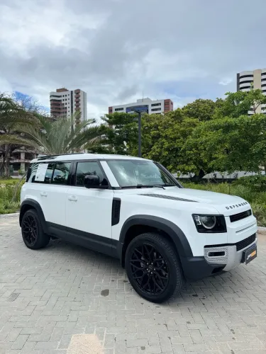 Land Rover Defender 110 2.0 Turbo SE SI4 AUT 2021