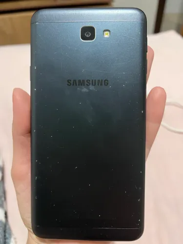 Samsung Galaxy J7 prime