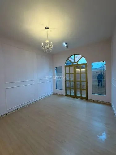 Sala para Alugar (Em Galeria/Acesso por Escada/Sem Vaga de Garagem) 20M²  Centro  Jundiaí/
