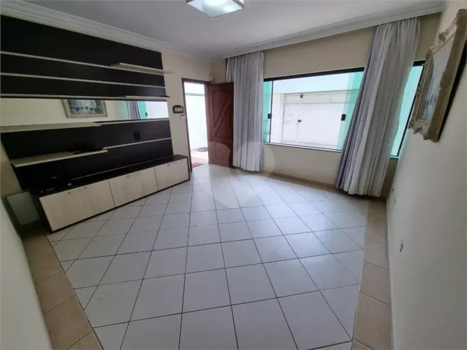 Casa com 3 quartos à venda ou para locação em Bosque da saúde - SP