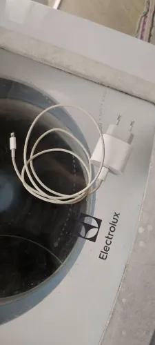 Vende-se carregador de iPhone original