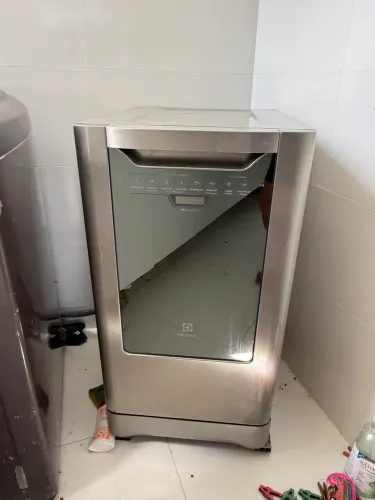 Lava louça Electrolux Inox 10 serviços 