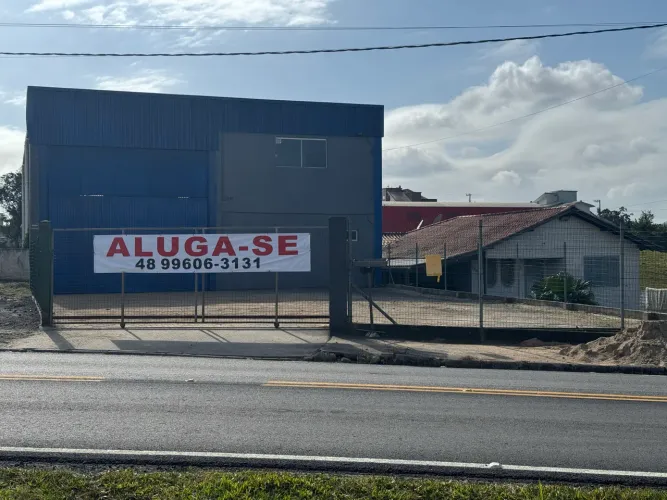 ALUGO GALPAO BR 101 em Tubarão 