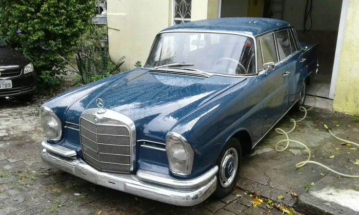 Mercedes-Benz 220-S Sedan 2.2 6V 4P Gasolina. 1964