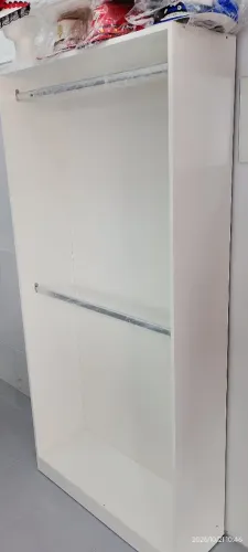 Cabideiro em MDF novo