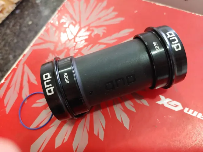 Movimento central dub para quadro bb30