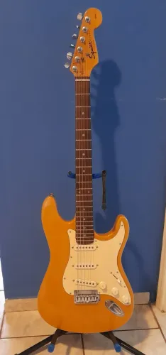 Guitarra Squier by fender