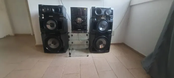 SOM RESIDENCIAL SONY GTR 88