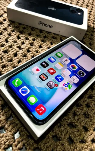 iPhone 13 128gb azul meia-noite NOVO