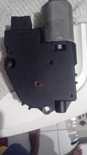 Motor de Fiat teto solar 250