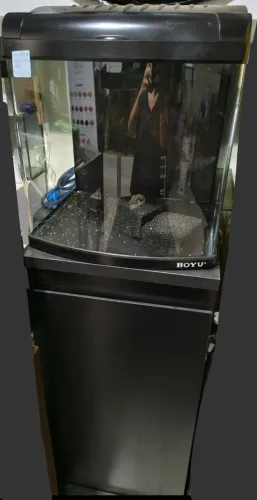 Aquário boyu 80l com movel