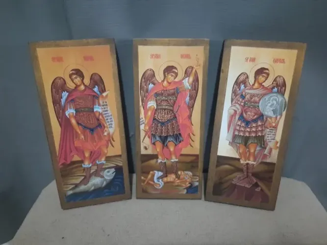 Imagens e Ícones Católicos Arcanjos São Miguel, São Gabriel e São Rafael