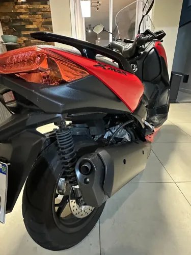Vendo XMax 250cc 24/25