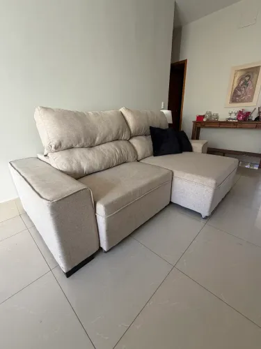 Sofá de linho - pouco usado