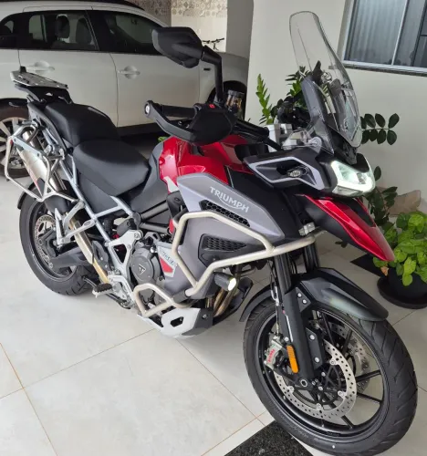 Vendo moto EXTRA. Única dona