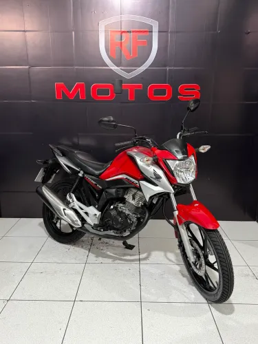 Titan 160 2022 Muito conservada