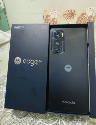 Motorola Edge 30