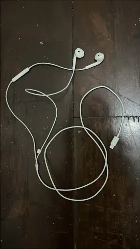 Fone de ouvido - fio tipo iOS - IPhone