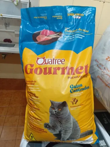 Ração de gato quatree gourmet castrado