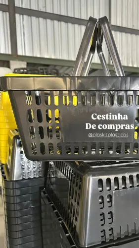 Cestinha de plástico 