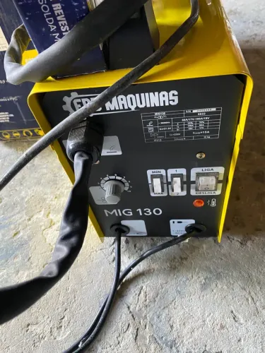 Máquina de solda