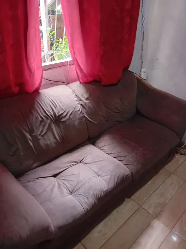 Sofá 3 lugares 