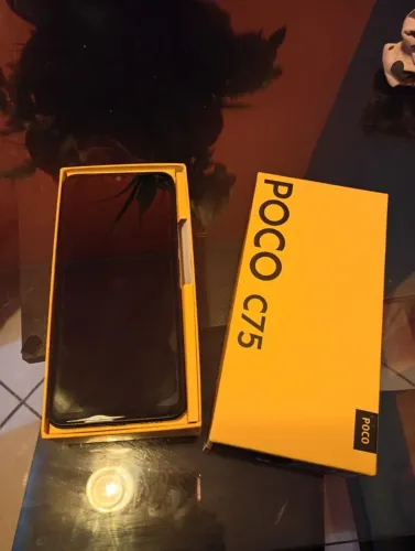 Poco C75 Xiaomi 256GB / 8GB RAM (5G)- Na Caixa, Impecável!