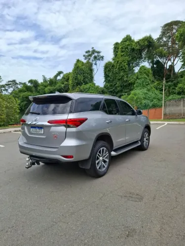 Toyota Hilux SW4 SRX 4X4 2.8 TDI 16V Dies. Aut. 2019