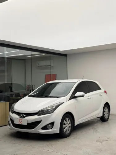 Hyundai HB20 Spicy 1.0 Flex 12V Mec. 2015