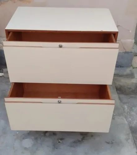 Armário com 2 Gavetão madeira com formica.