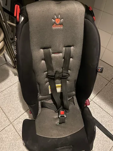 Cadeira para criança automotiva 