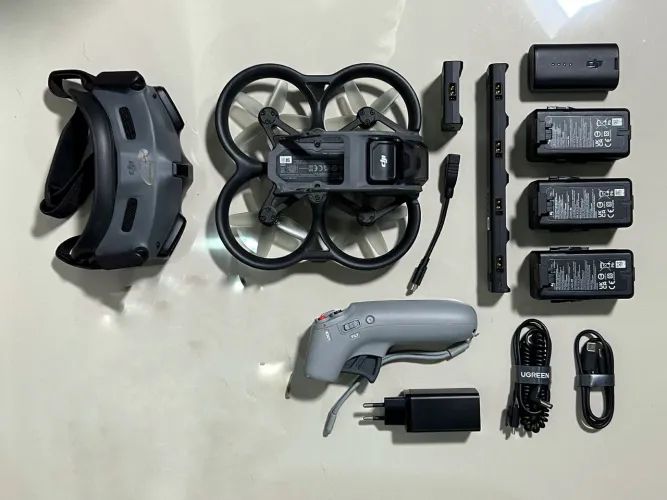 Drone DJI FPV Avata + 3 Bats + Hub + Case Mochila Rígida