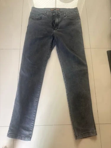 Calça jeans masculina tamanho 42