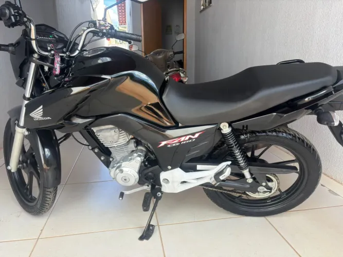 FAN 160 FLEX, ano 2022- 2023 (única dona)