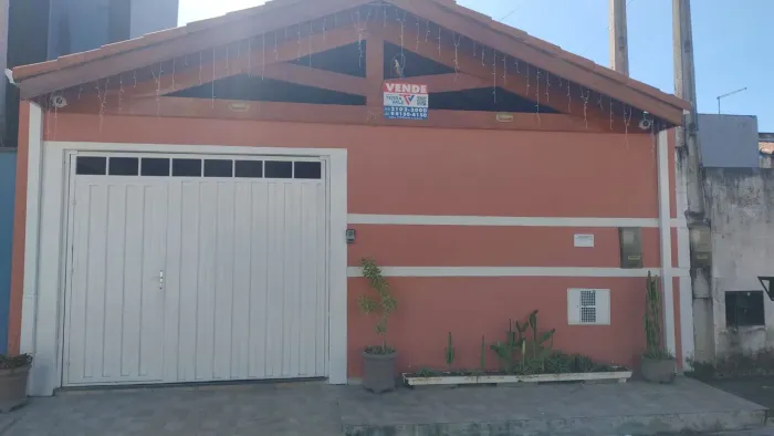 Casa a venda em Cachoeira Paulista SP , (canção nova)