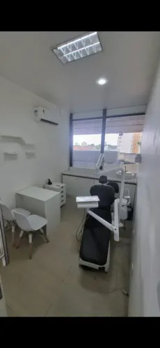 Alugo consultório odontológico