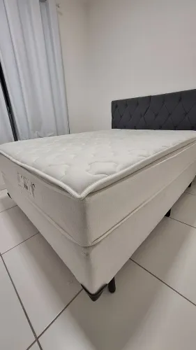 Cama Reconflex 