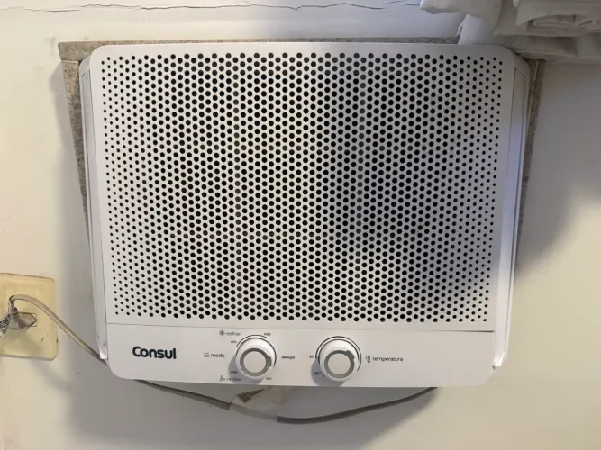 Ar condicionado 10000 BTUs 127V