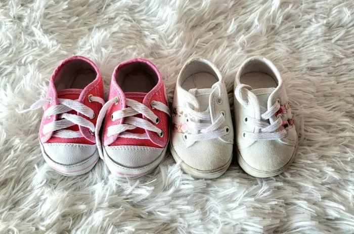 2 tênis de bebê número 16 